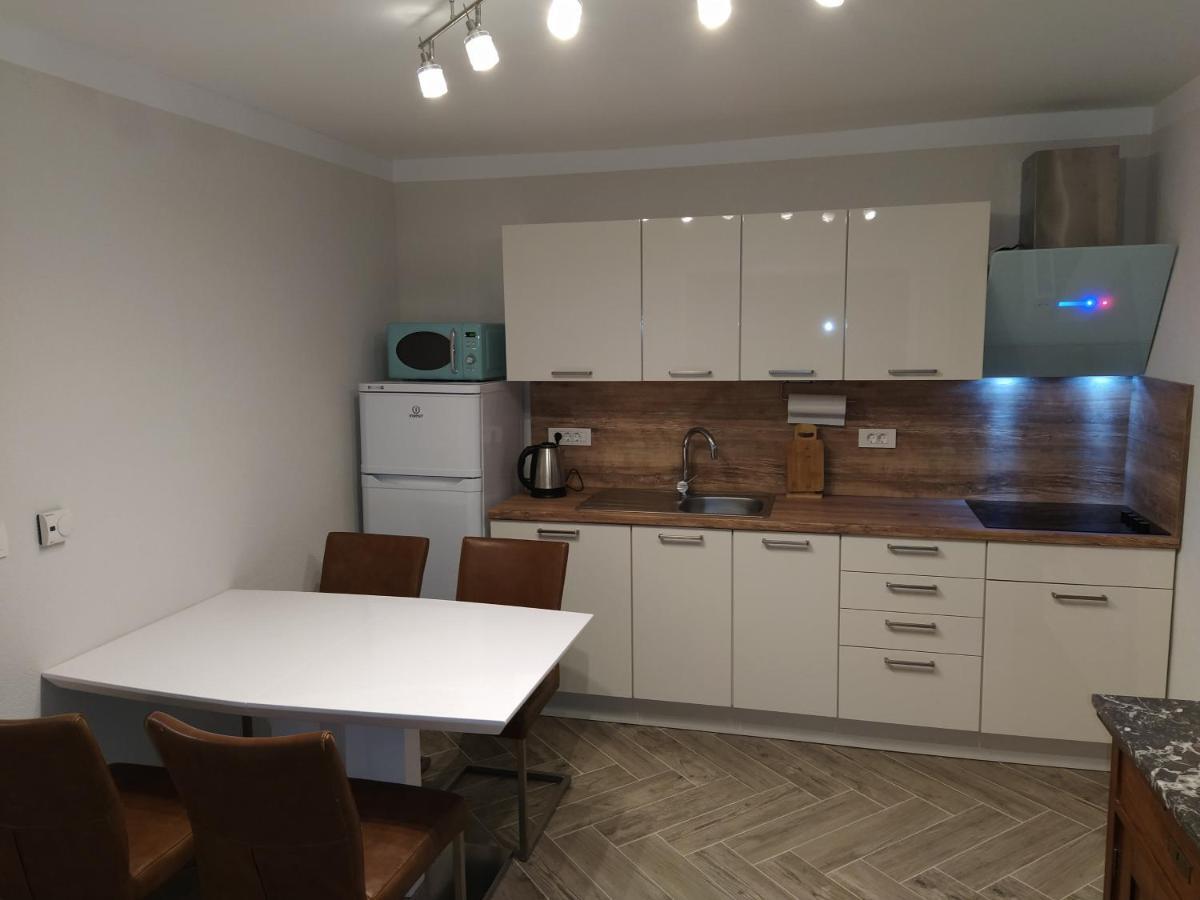 Apartmaji Maln ドレーニスケ・トプリーツェ エクステリア 写真
